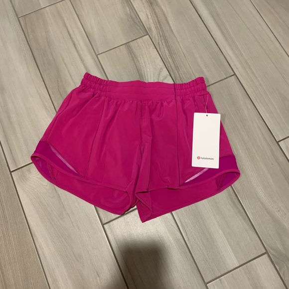 Lululemon Hotty Hot Short Long 4” *RipenedRasberry - Picture 6 of 6